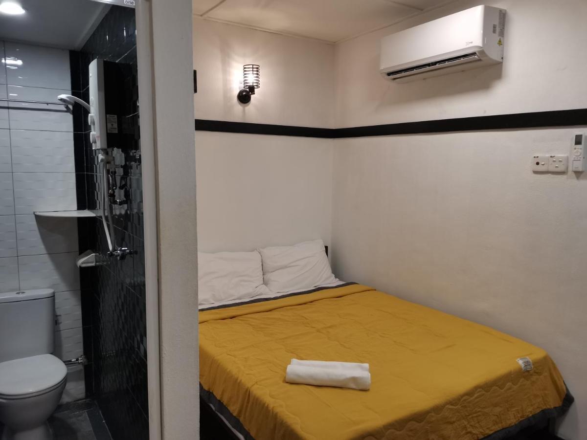 G Fortune Guest House+ George Town Exterior photo